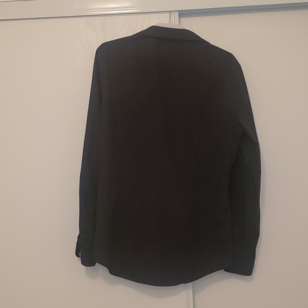 H&M Button-up for Men. 😀 - Picture 4 of 8